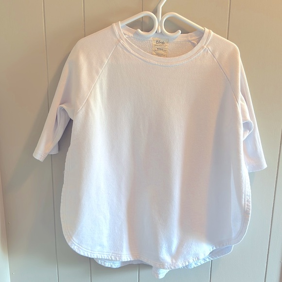 Blondie white sweatshirt with side slits. Like new. 3/4 sleeve. - Picture 2 of 5